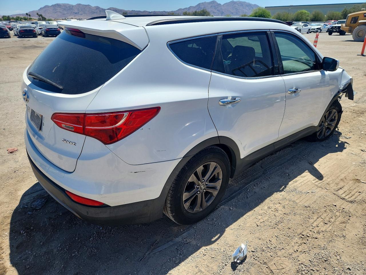 2015 Hyundai Santa Fe Sport 2.4L - zdjęcie 3