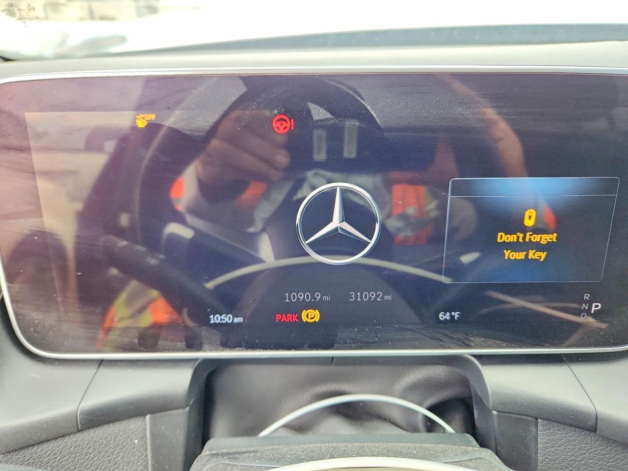 2024 Mercedes-Benz Glc Coupe 300 4Matic - zdjęcie 9