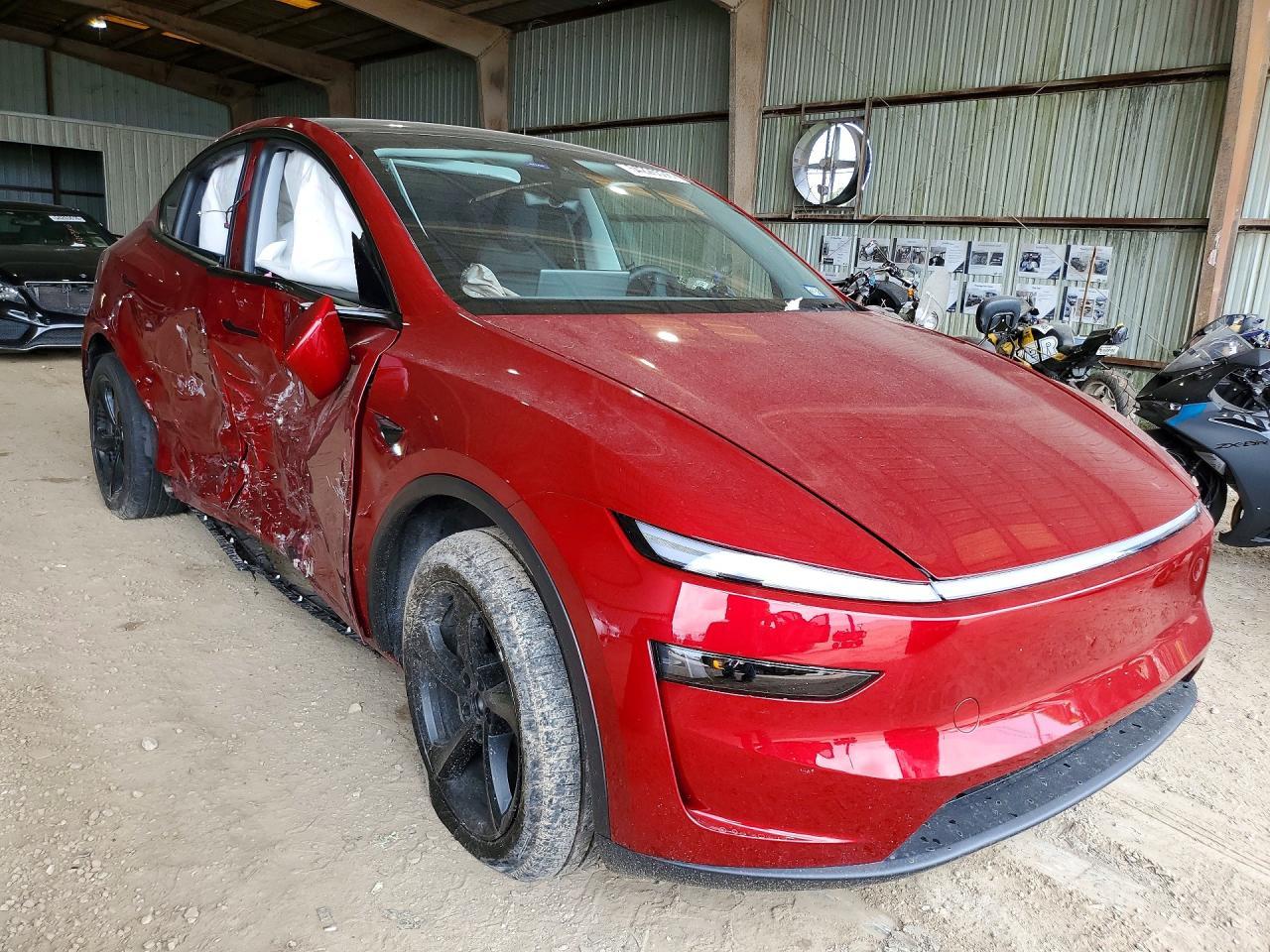 2026 Tesla Model Y - zdjęcie 4