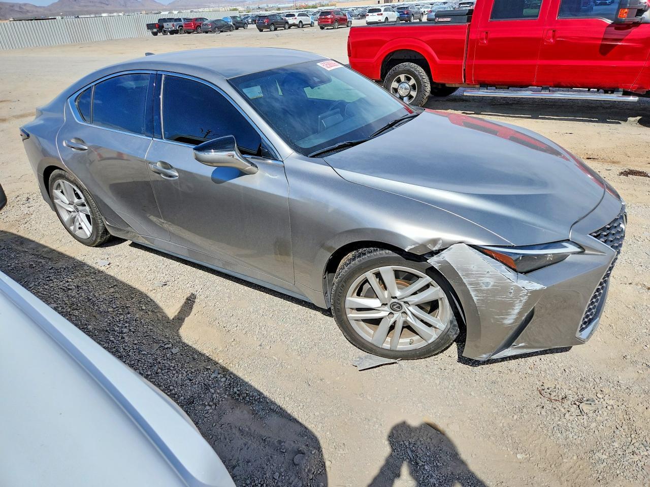 2022 Lexus Is 300 - zdjęcie 4