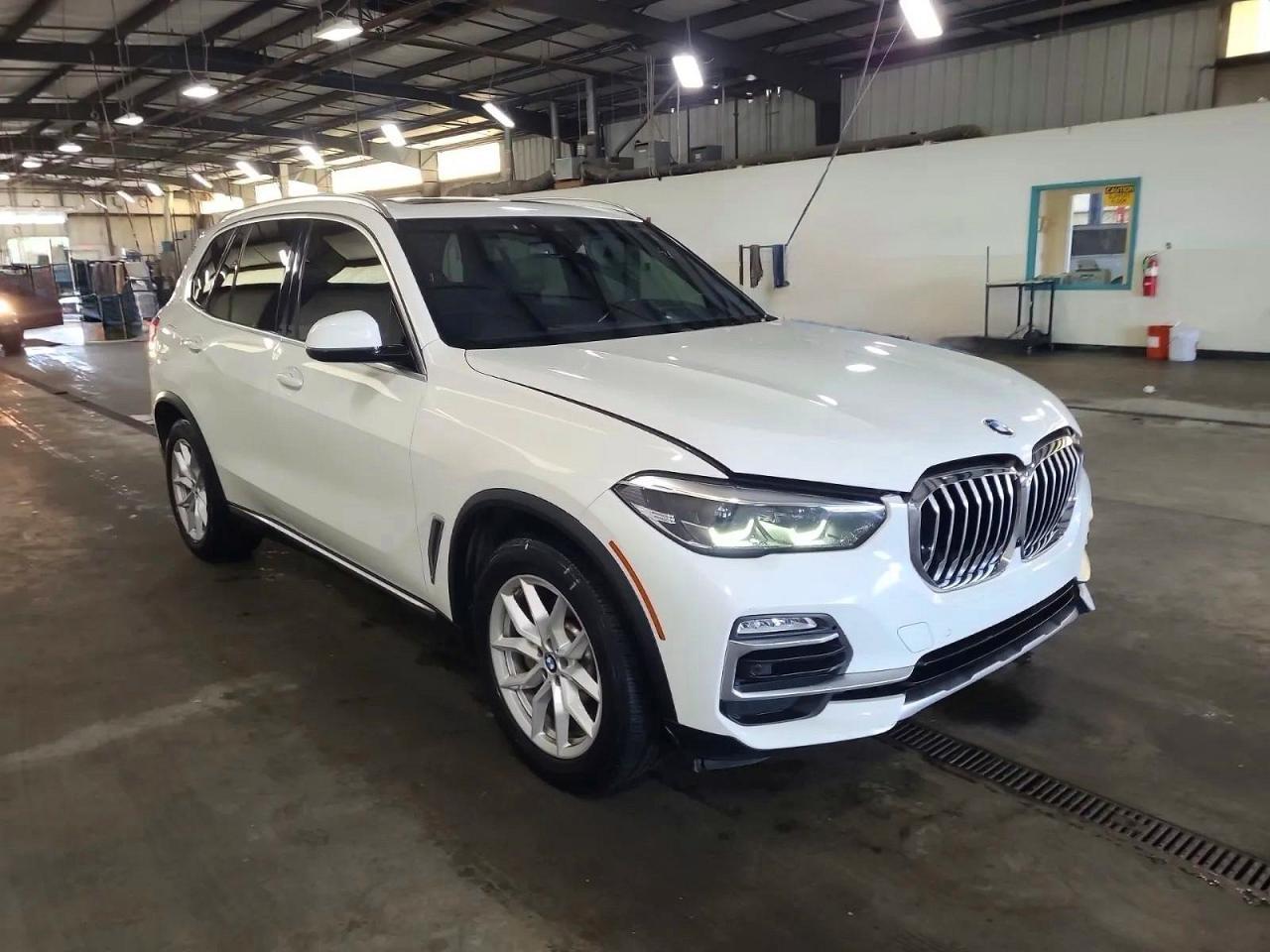 2020 BMW X5 xDrive40I - zdjęcie 2