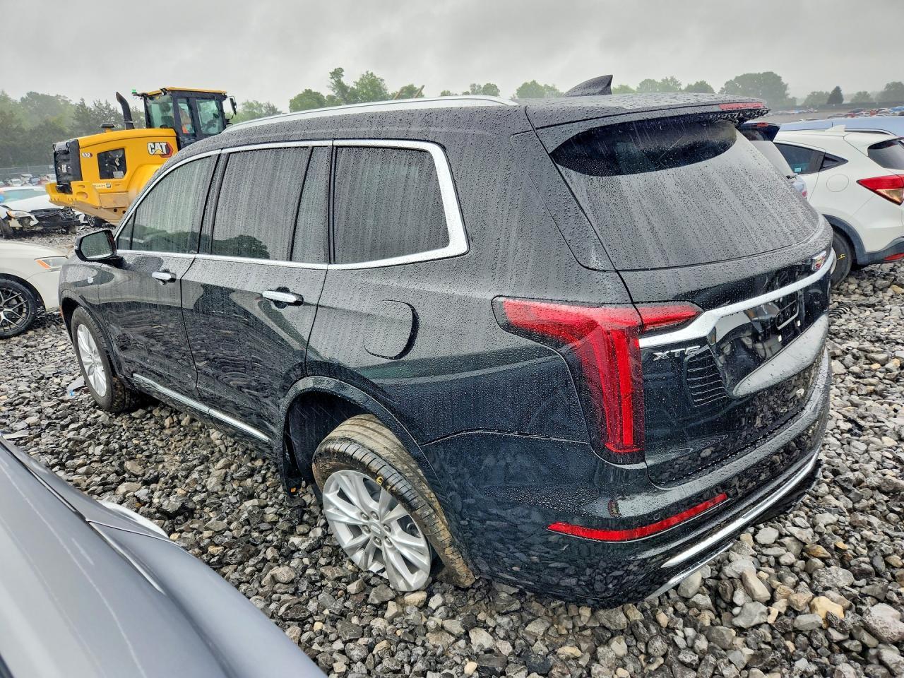 2025 Cadillac Xt6 Luxury - zdjęcie 2