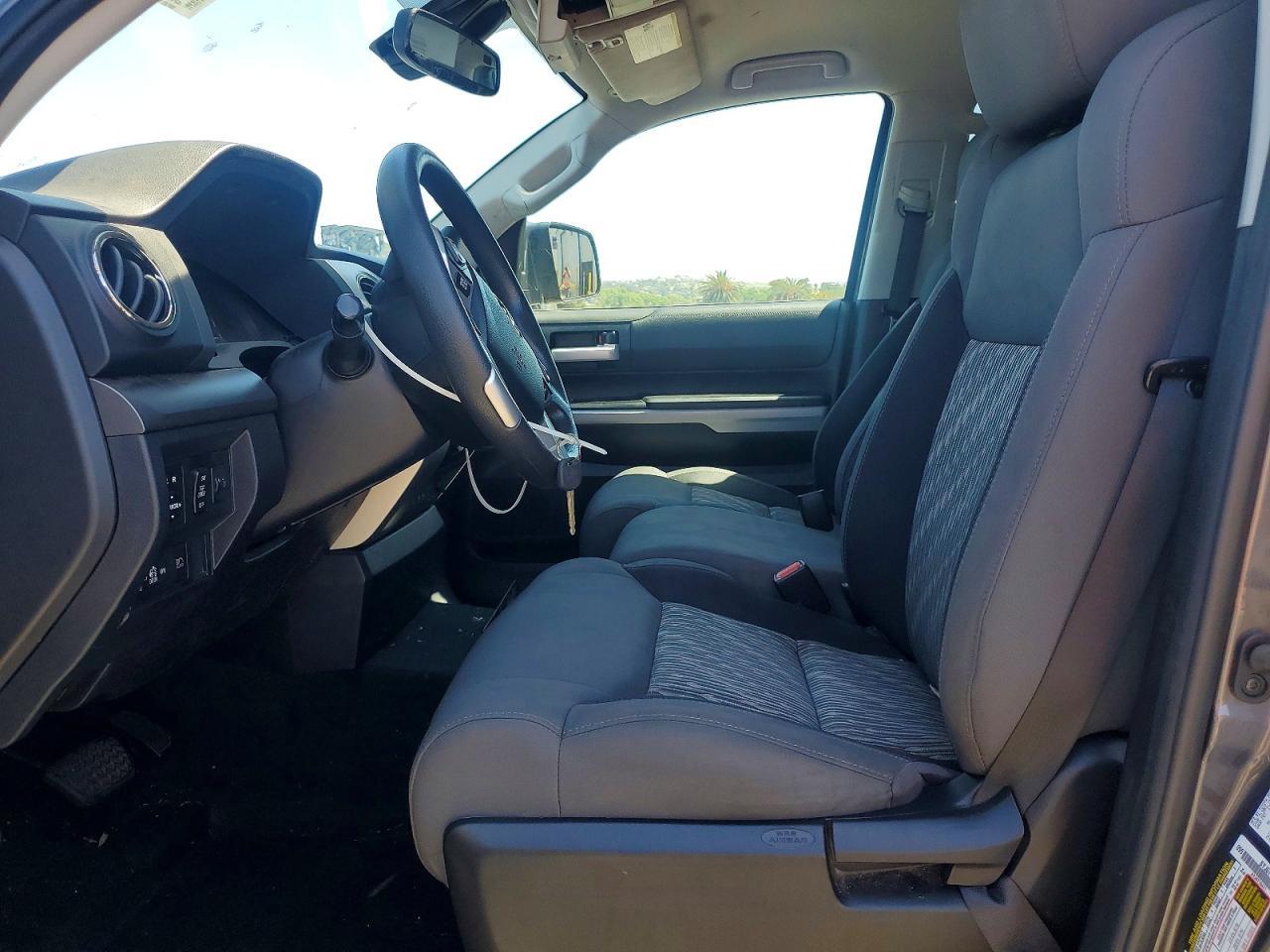 2021 Toyota Tundra - zdjęcie 7
