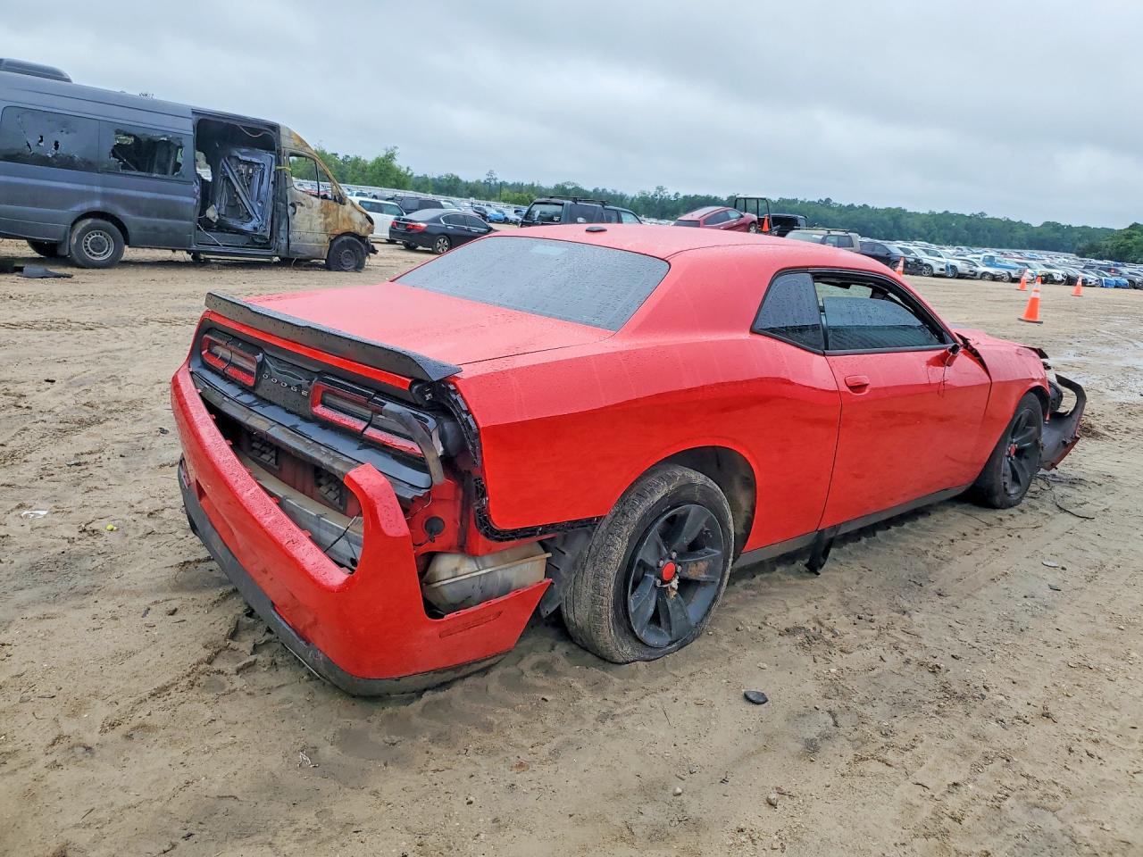 2017 Dodge Challenger Sxt - zdjęcie 3