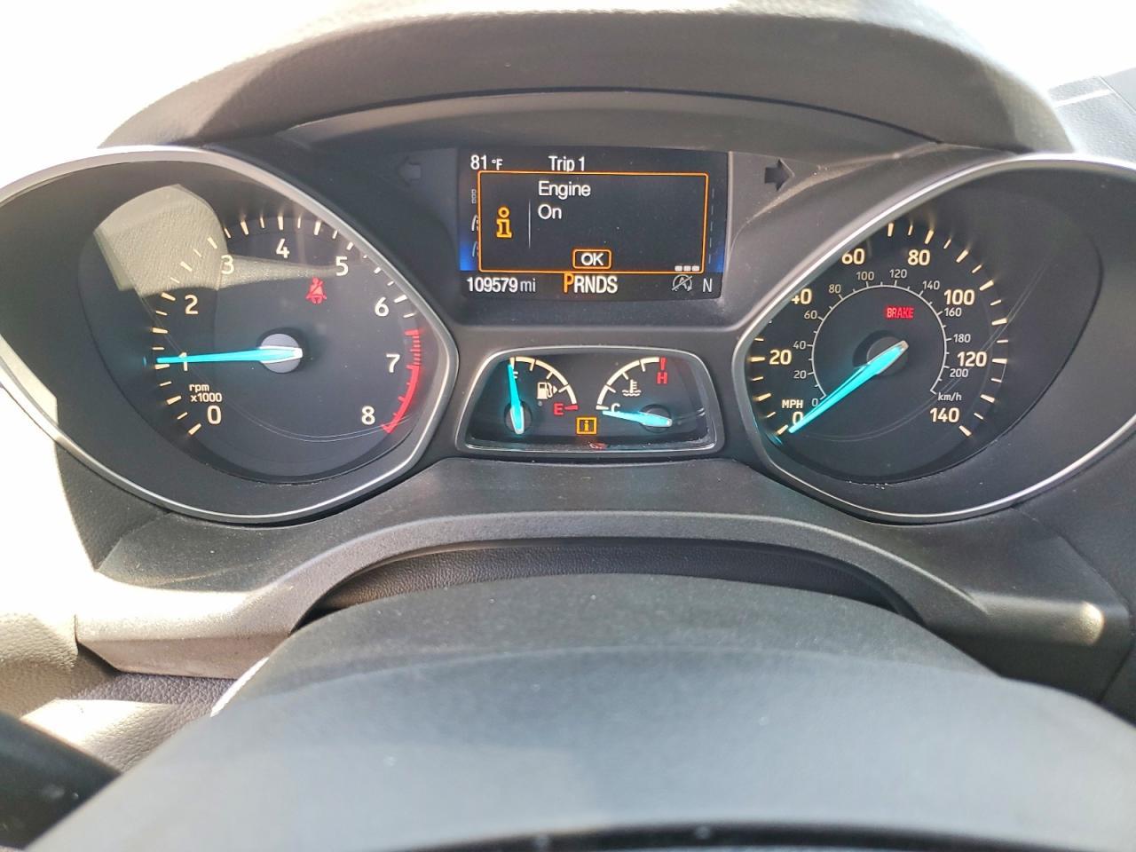 2017 Ford Escape Titanium - zdjęcie 9