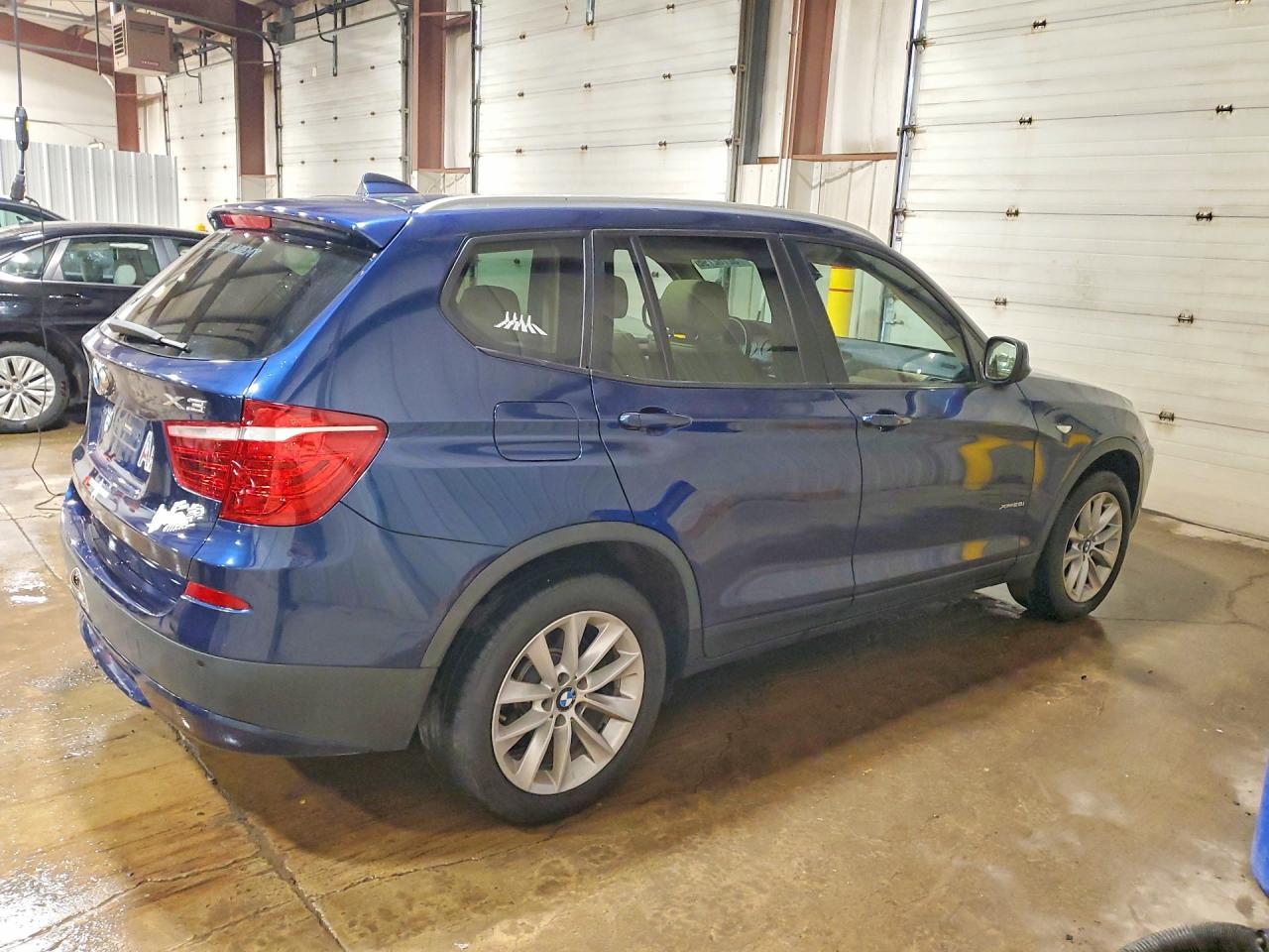 2013 BMW X3 xDrive28I - zdjęcie 3