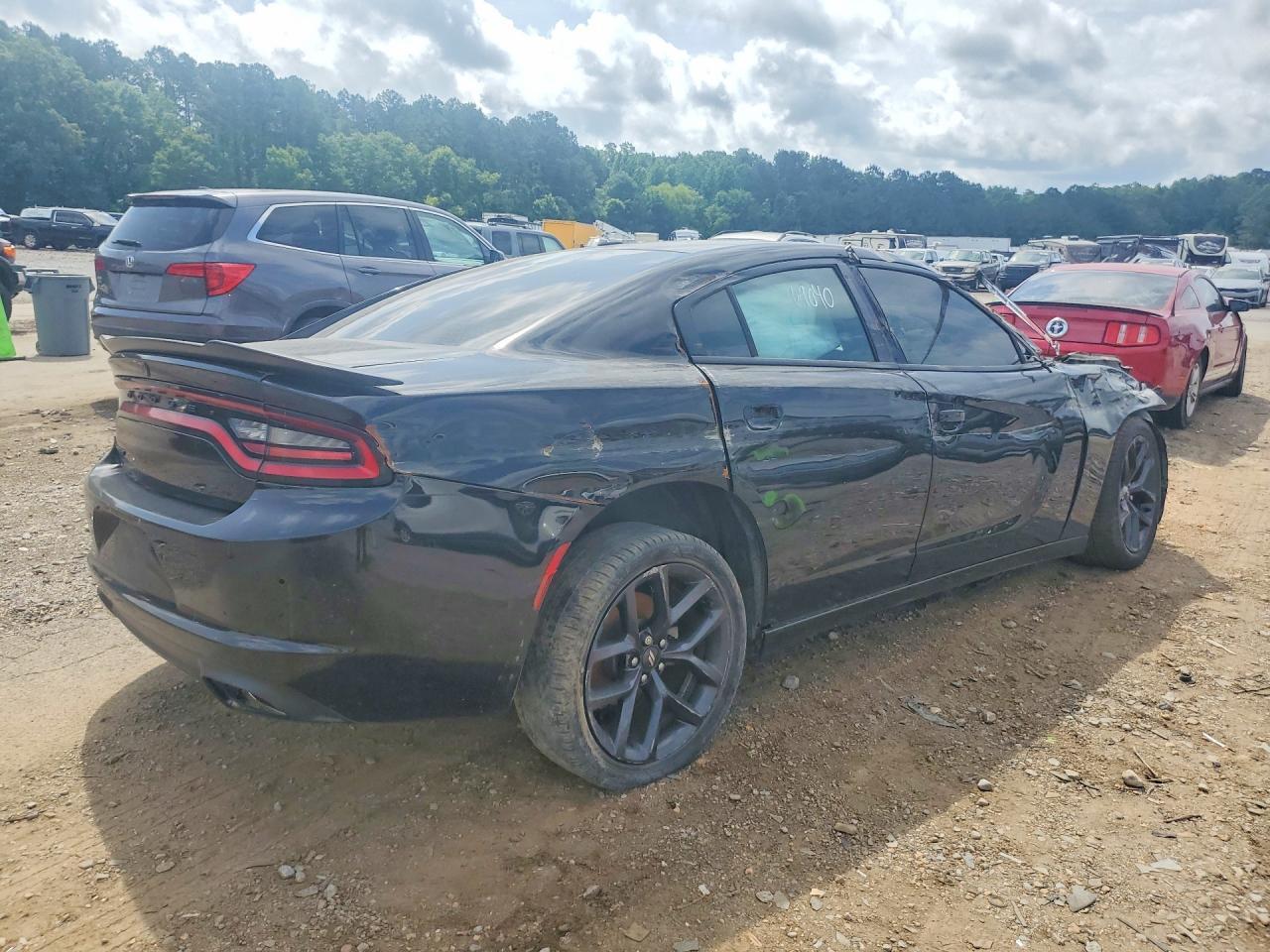 2021 Dodge Charger Sxt - zdjęcie 3