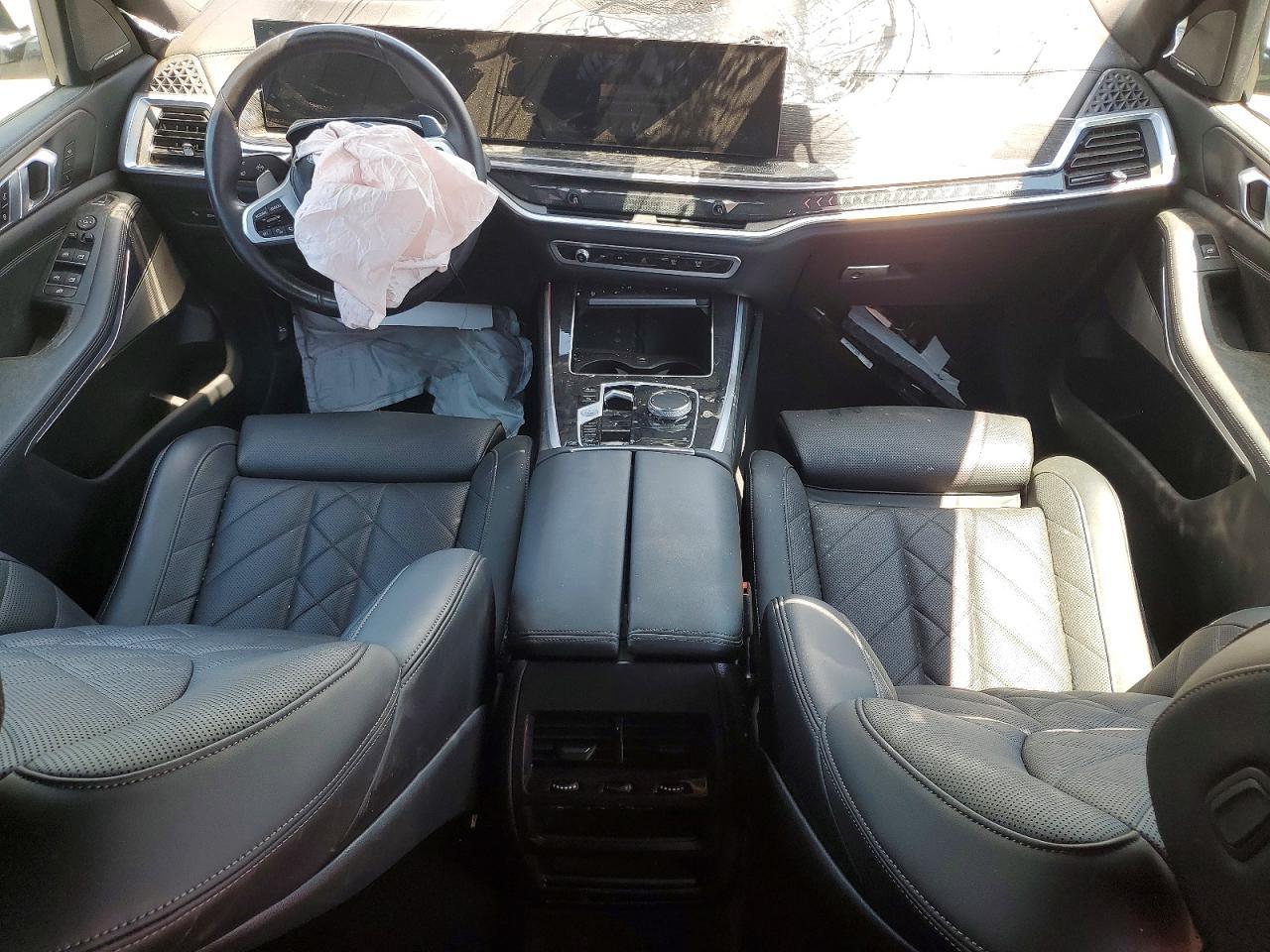 2024 BMW X5 xDrive40I - zdjęcie 8
