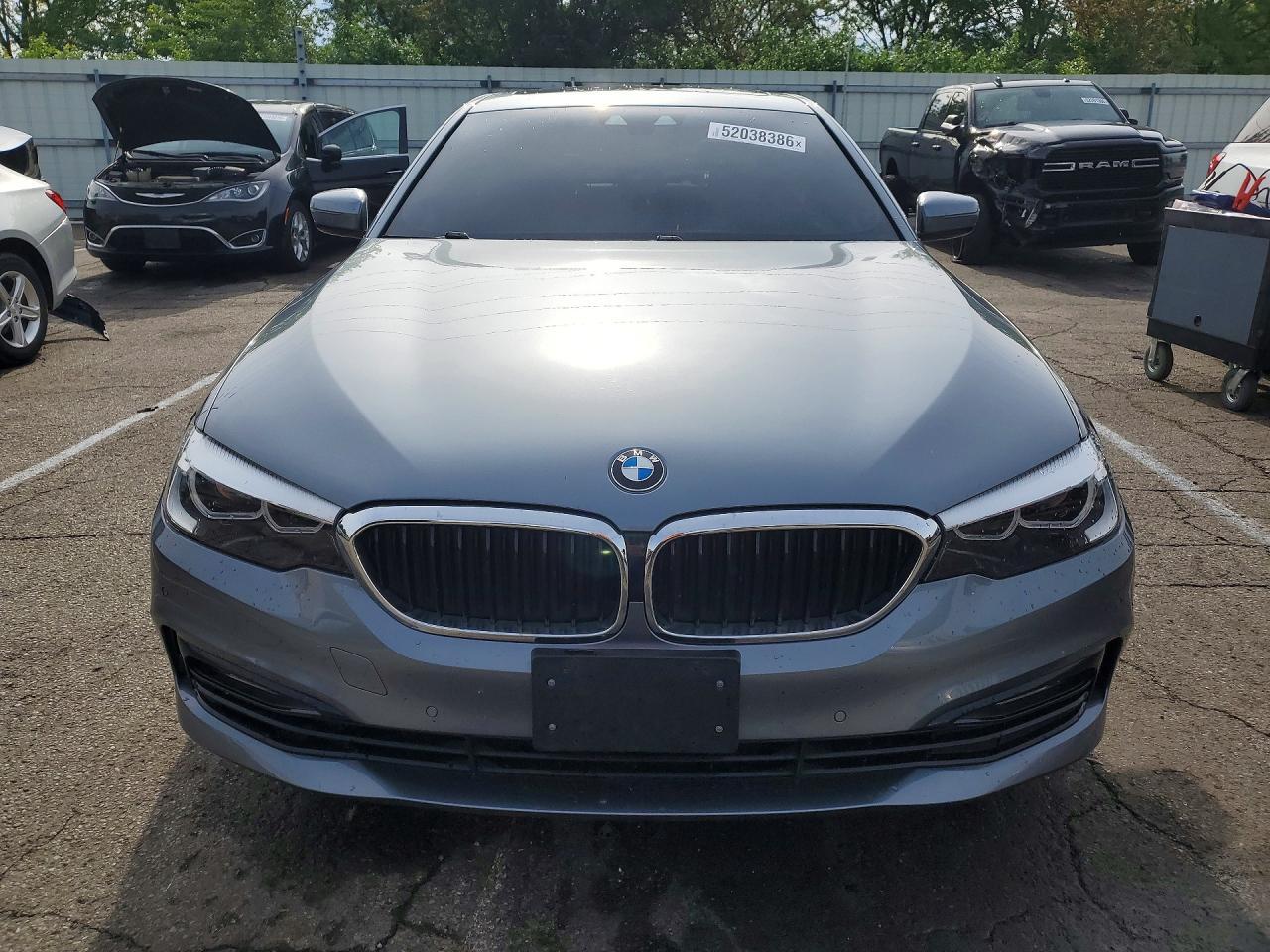 2018 BMW 530E - zdjęcie 5