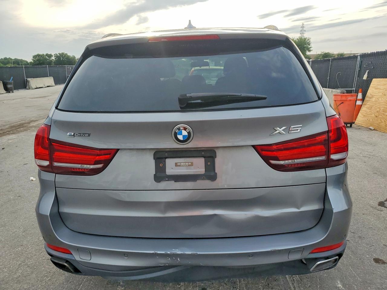 2016 BMW X5 Xdr40E - zdjęcie 6