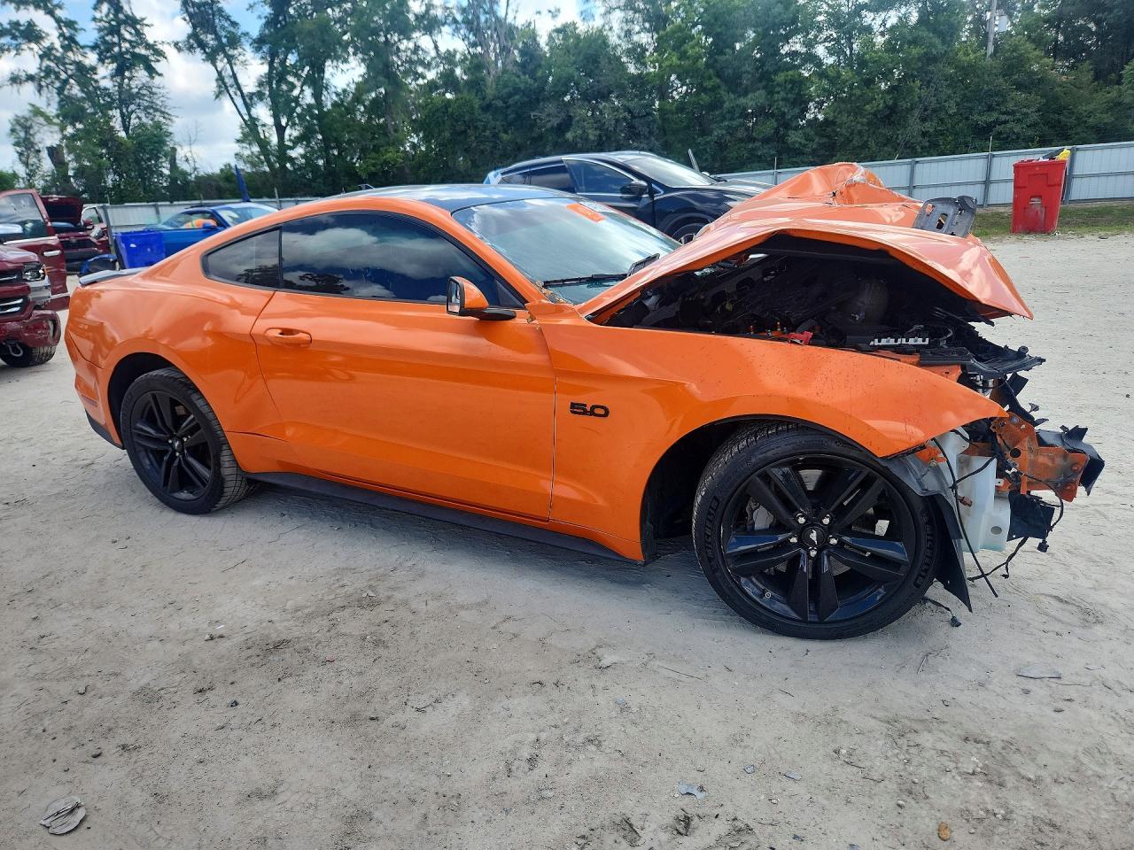 2020 Ford Mustang Gt - zdjęcie 4