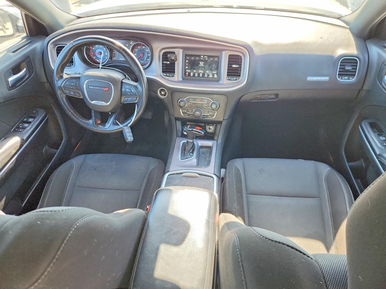 2022 Dodge Charger Sxt - zdjęcie 8