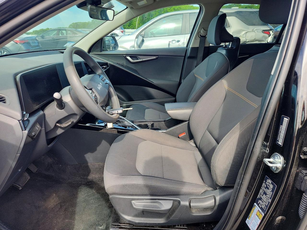 2026 Kia Niro Lx - zdjęcie 7