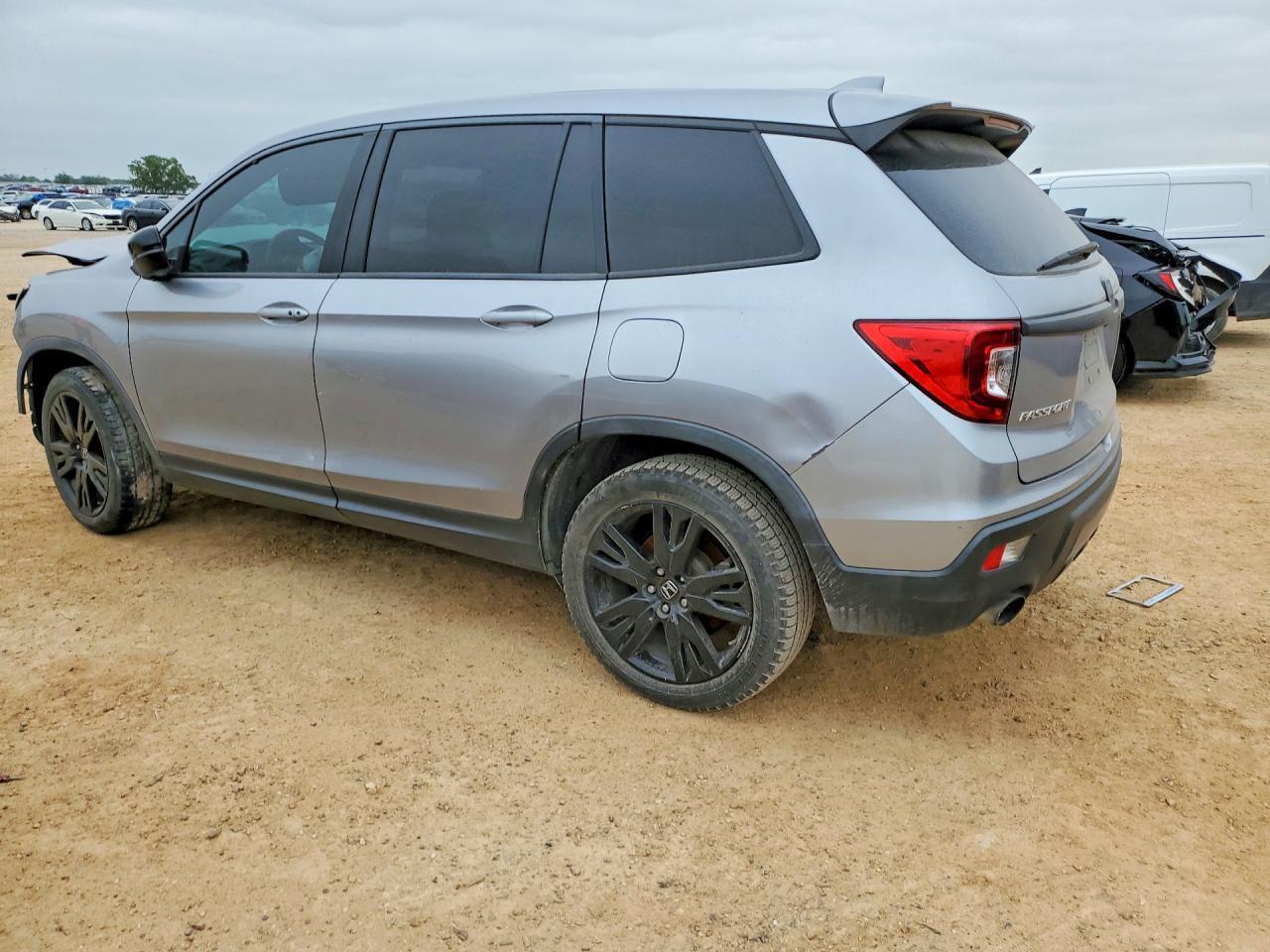 2019 Honda Passport - zdjęcie 2