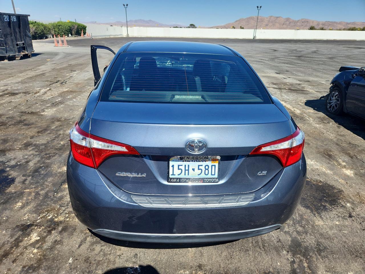 2015 Toyota Corolla Le - zdjęcie 6