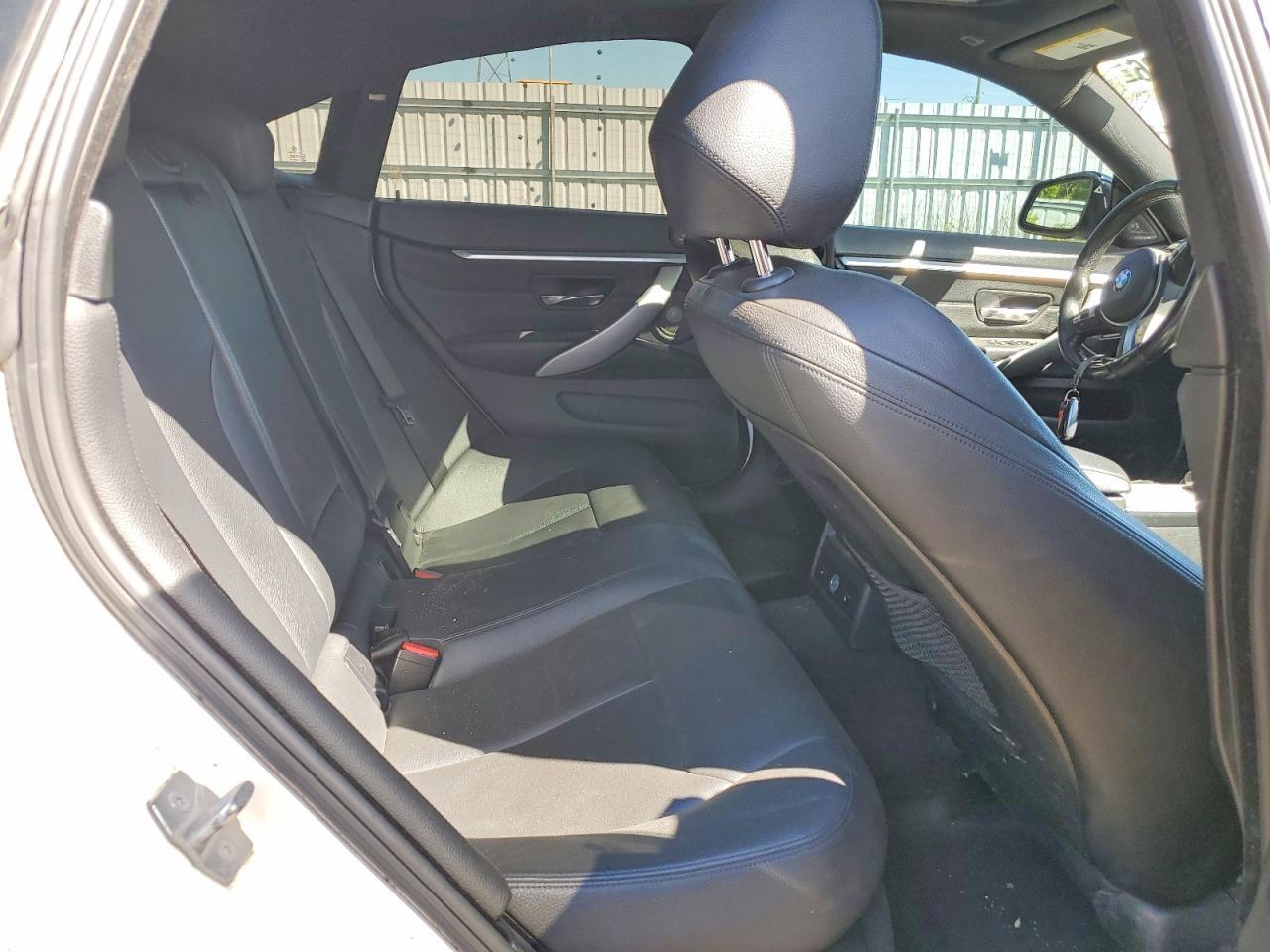 2016 BMW 435 Xi Gran Coupe - zdjęcie 10