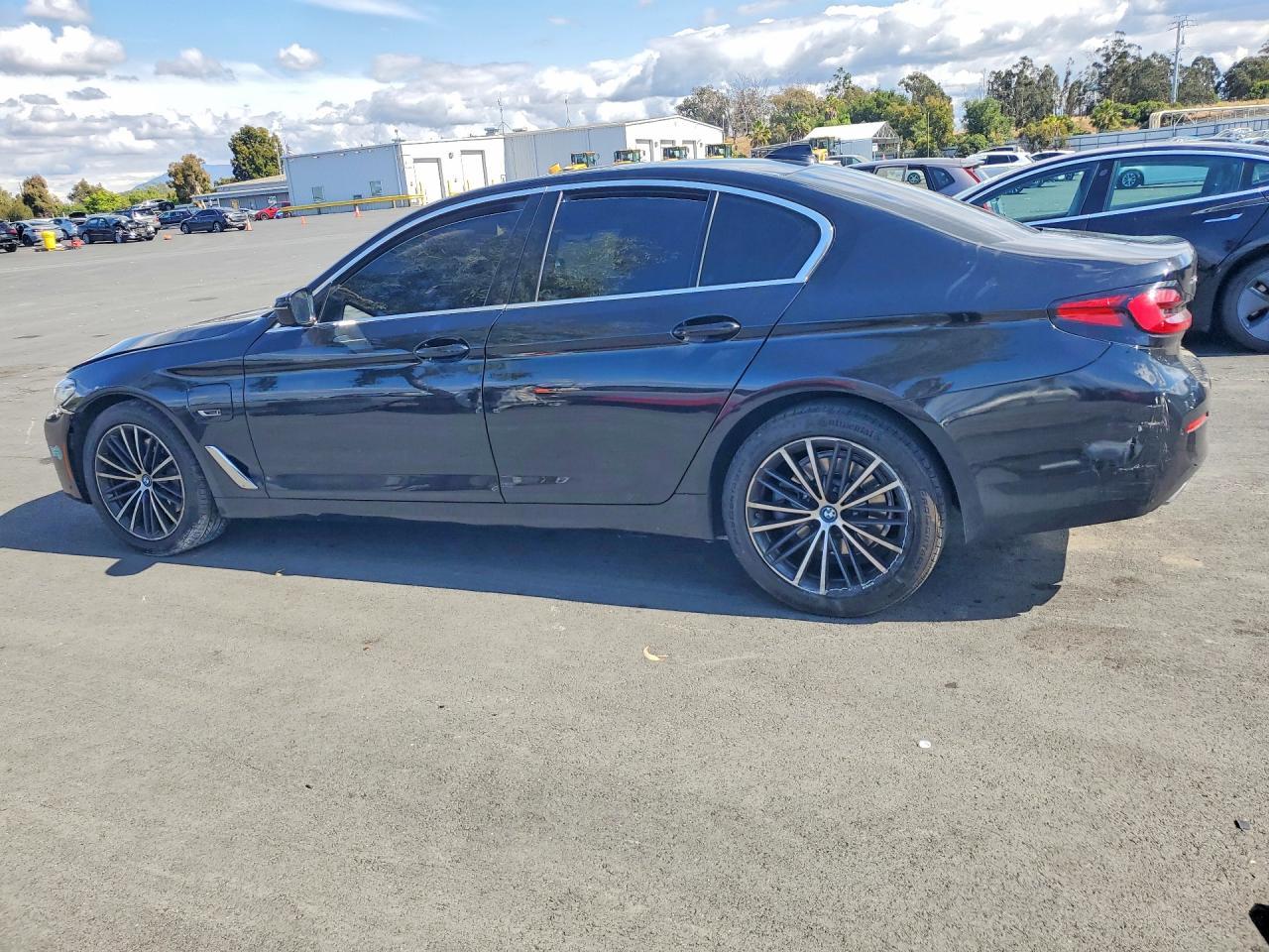 BMW Seria 5 - zdjęcie 2