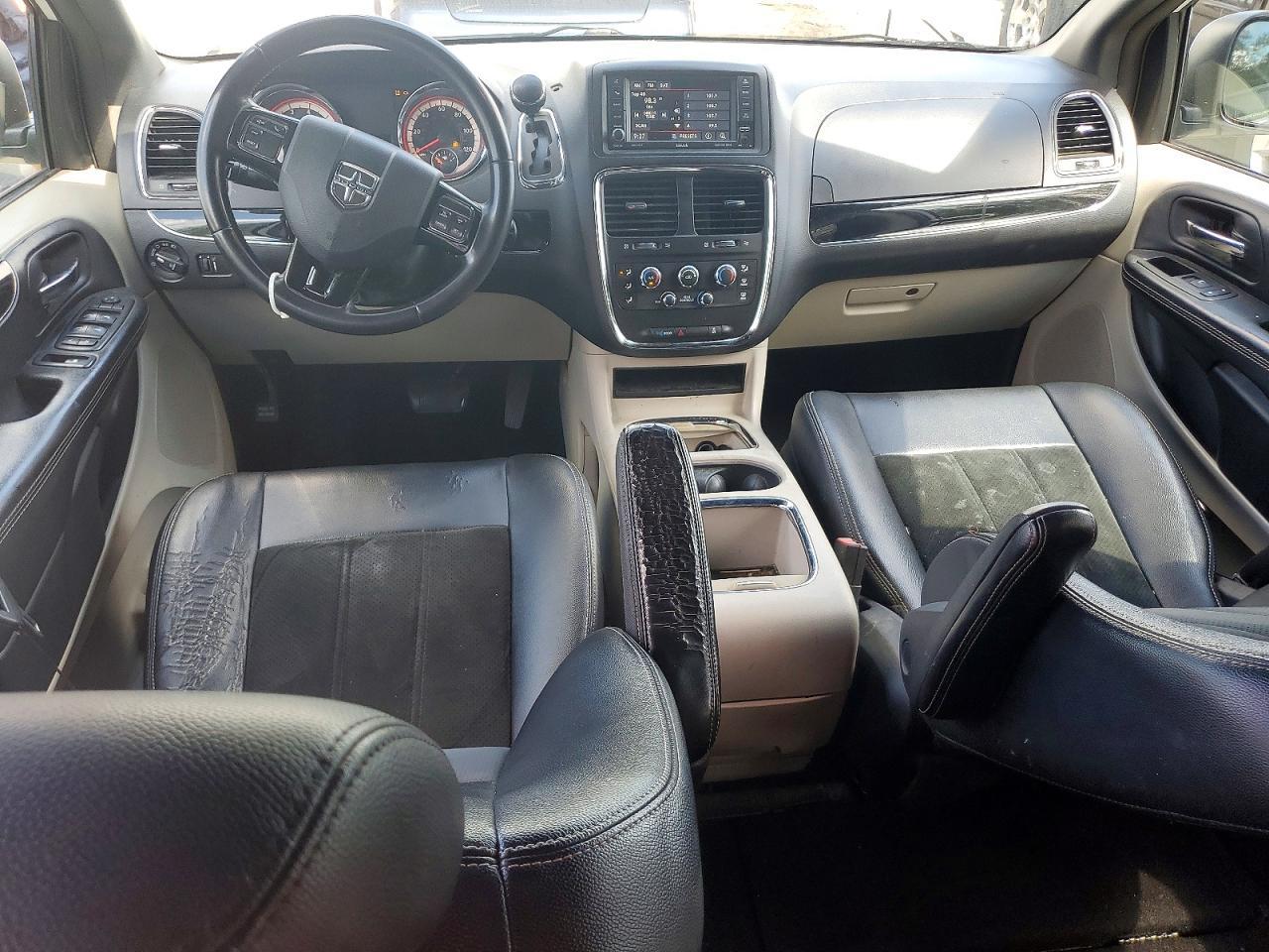 2017 Dodge Grand Caravan Sxt - zdjęcie 8