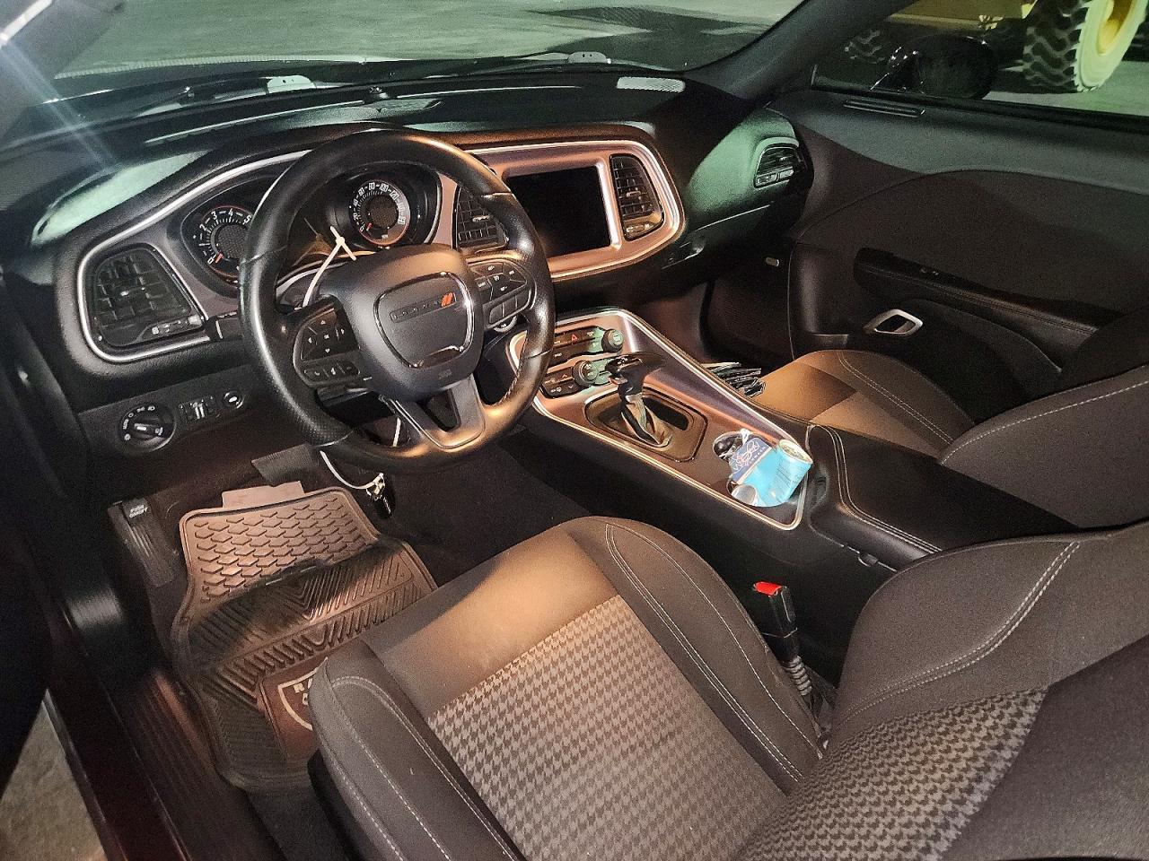 2020 Dodge Challenger Sxt - zdjęcie 8
