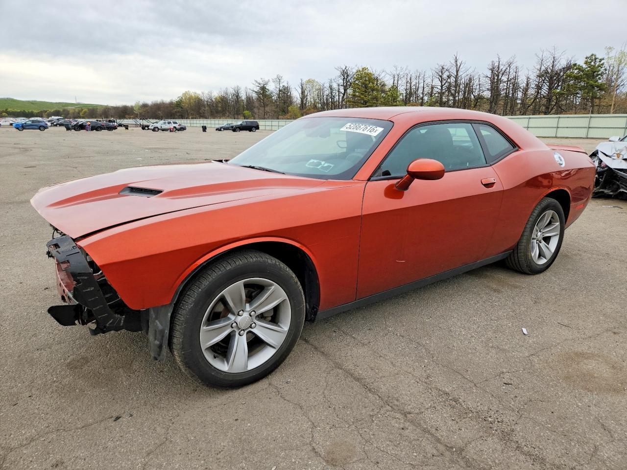 2021 Dodge Challenger Sxt - zdjęcie główne