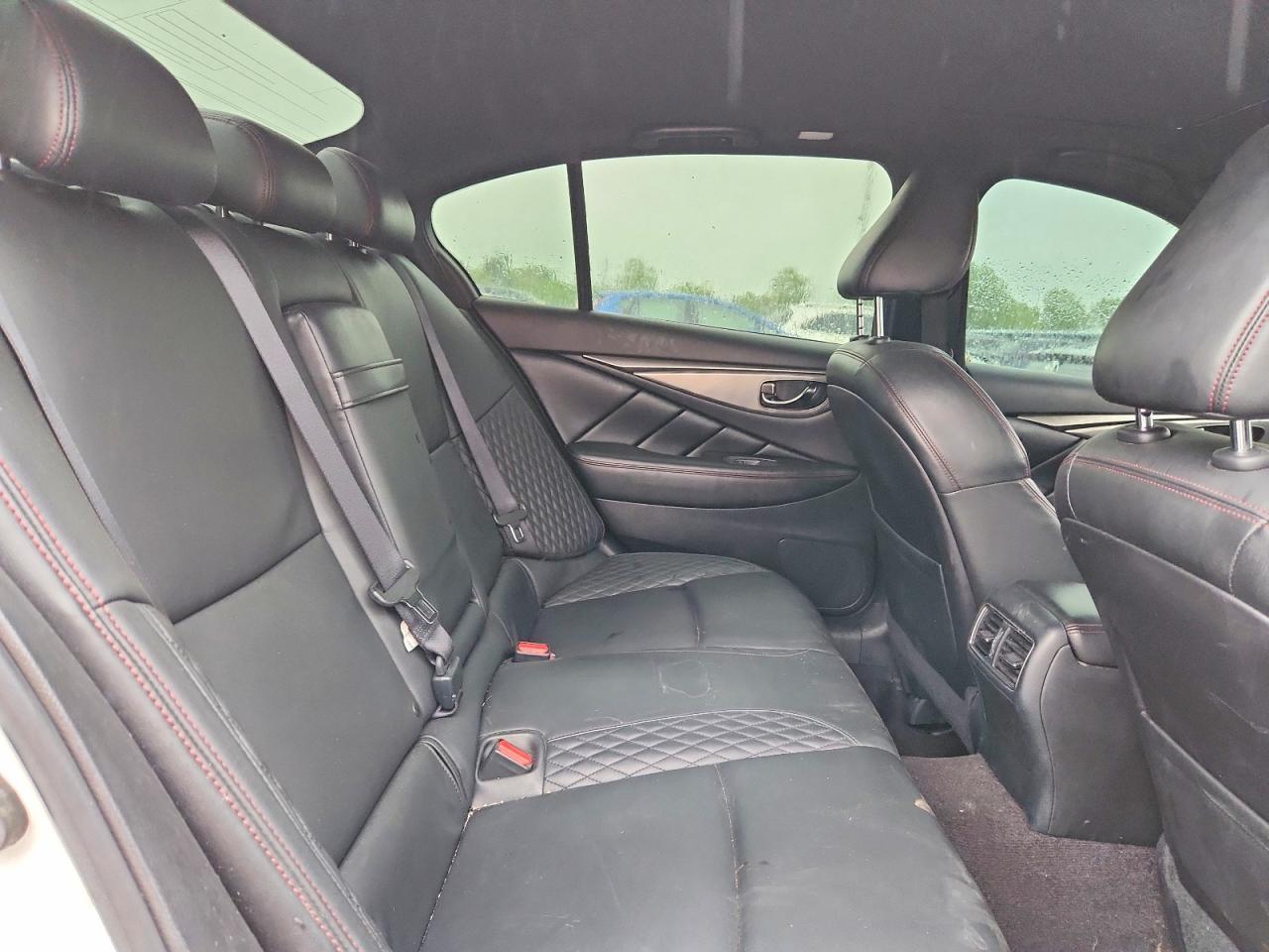 2019 Infiniti Q50 Red Sport 400 - zdjęcie 10