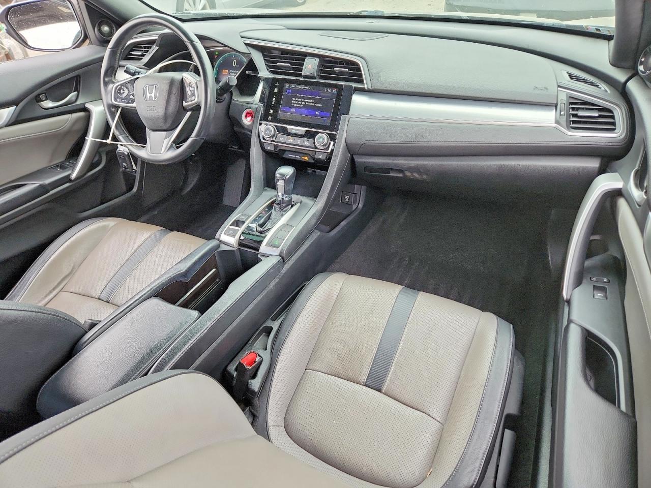 2017 Honda Civic Touring - zdjęcie 8