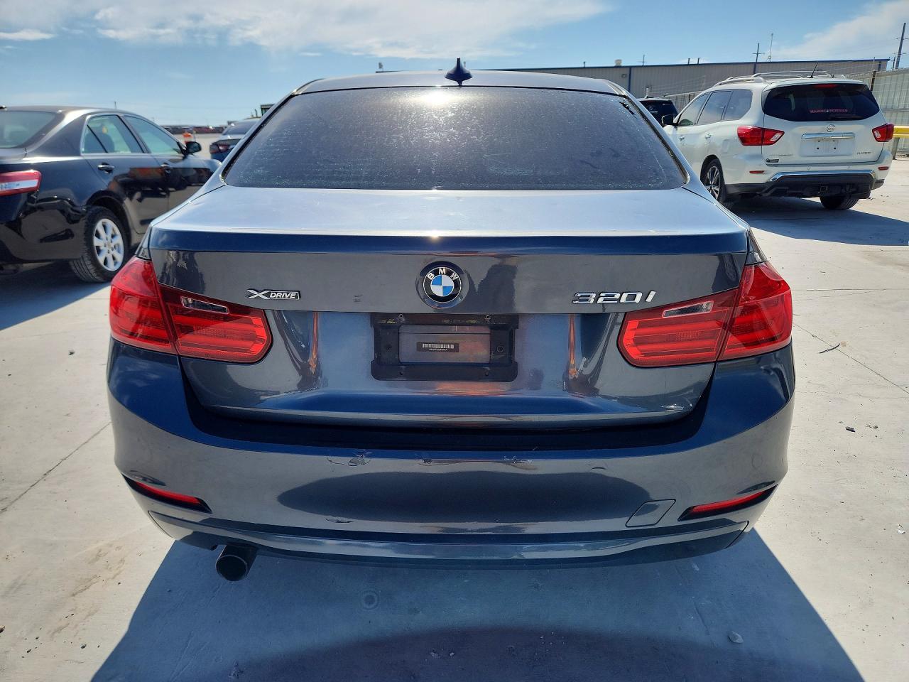 2014 BMW 320 I xDrive - zdjęcie 6
