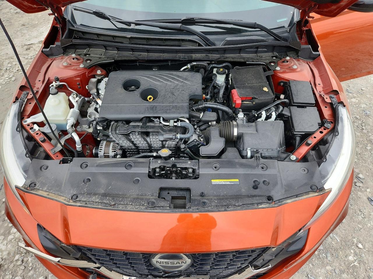 2020 Nissan Altima Sr - zdjęcie 11