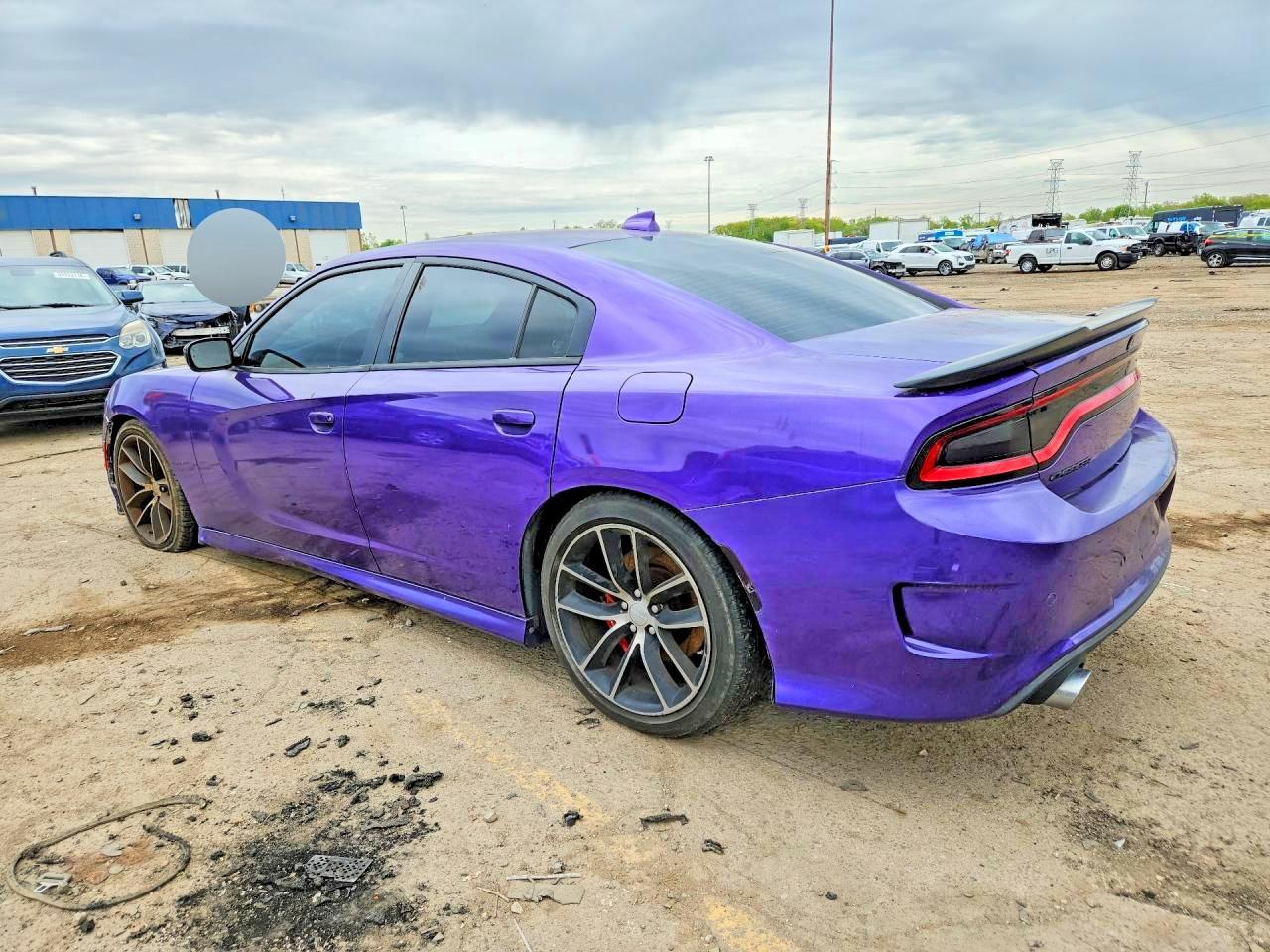 2016 Dodge Charger R - zdjęcie 2