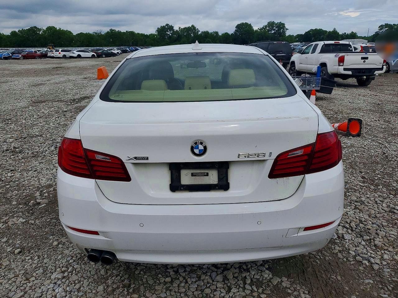 2015 BMW 528 Xi - zdjęcie 6