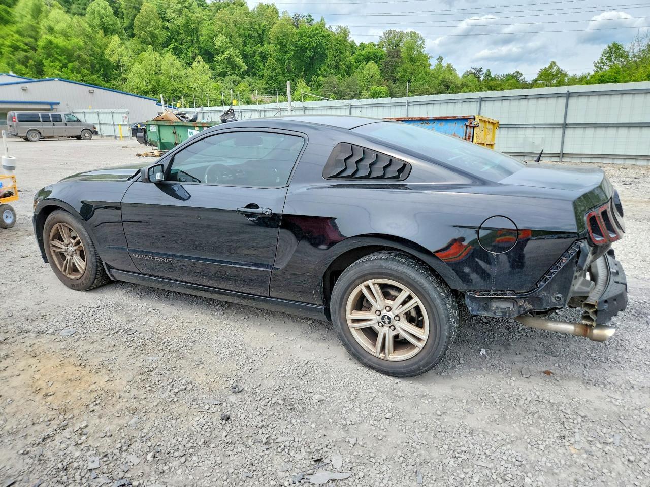 2014 Ford Mustang - zdjęcie 2