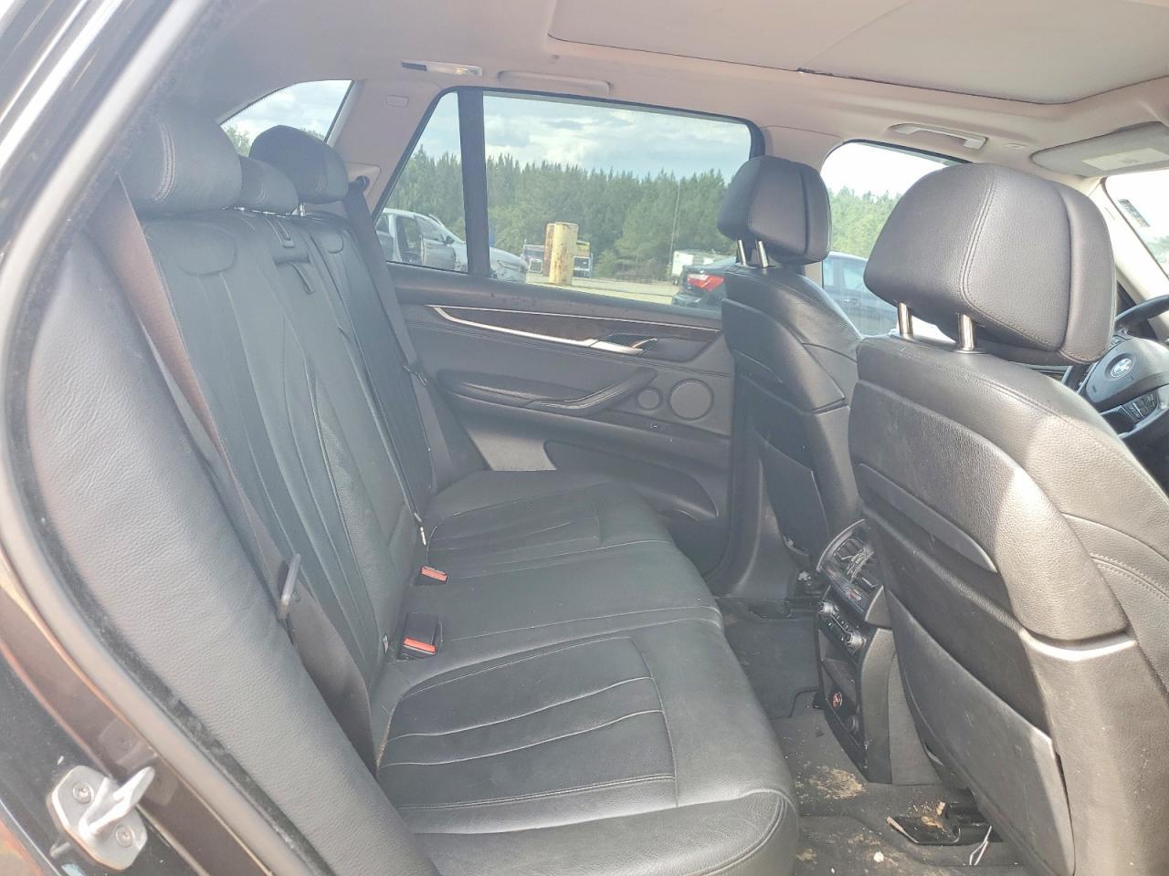 2015 BMW X5 xDrive35I - zdjęcie 10