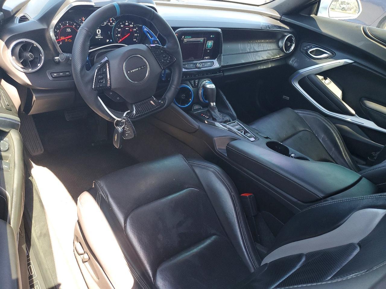 2017 Chevrolet Camaro Lt - zdjęcie 8