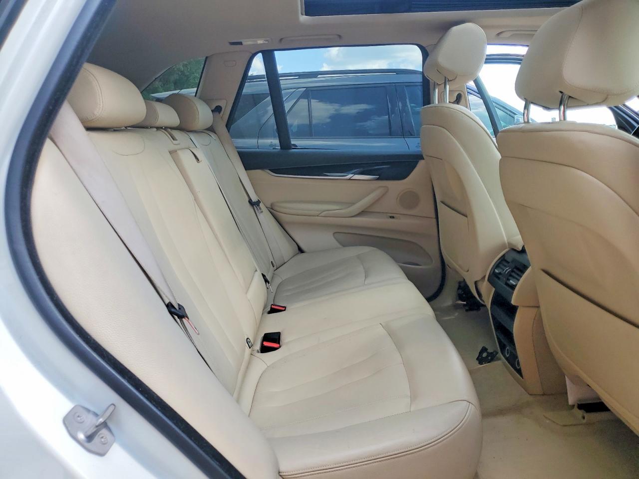 2014 BMW X5 xDrive35I - zdjęcie 10