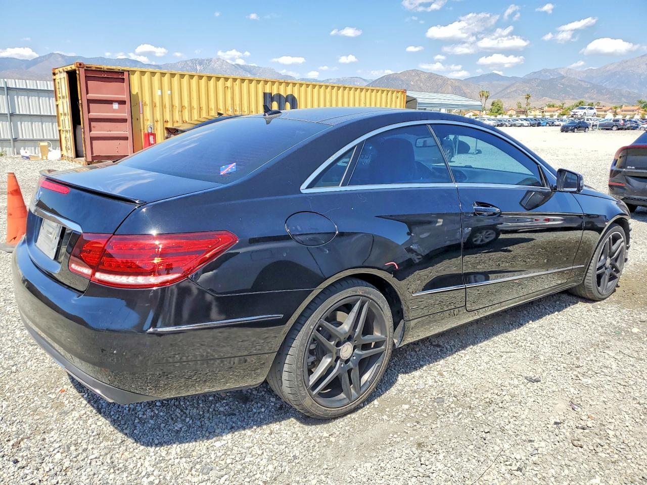 2014 Mercedes-Benz E 350 - zdjęcie 3