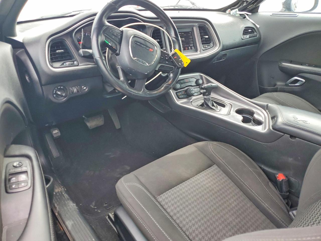 2019 Dodge Challenger Sxt - zdjęcie 8