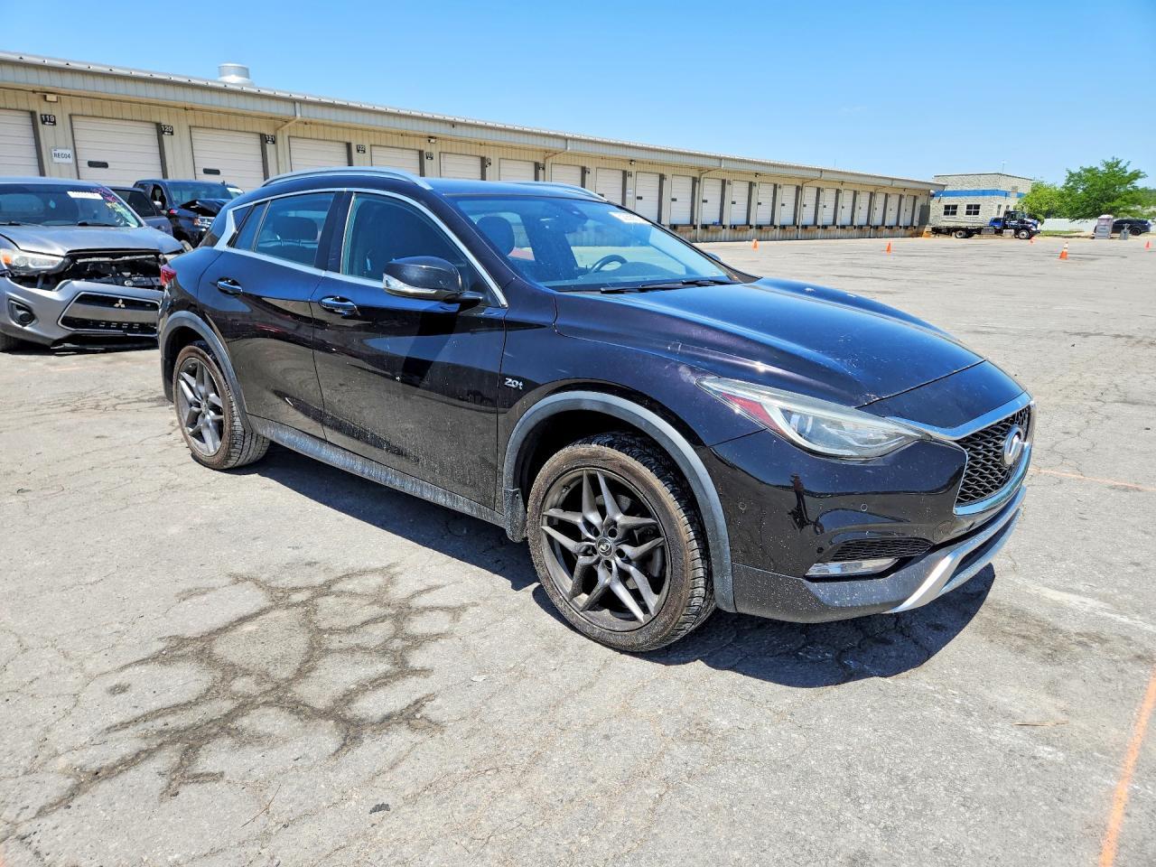 2017 Infiniti Qx30 Premium - zdjęcie 4