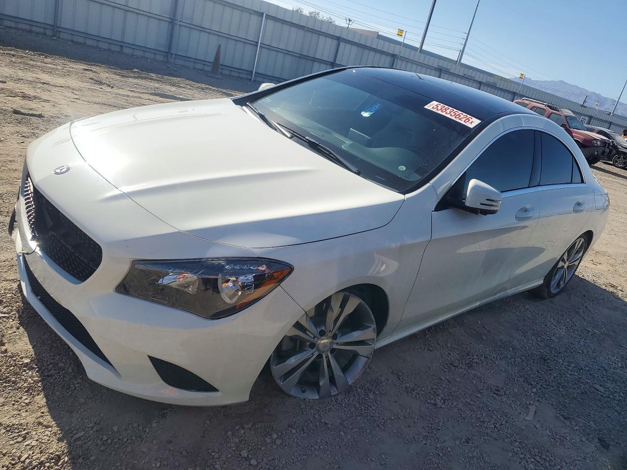 2014 Mercedes-Benz Cla 250 - zdjęcie główne