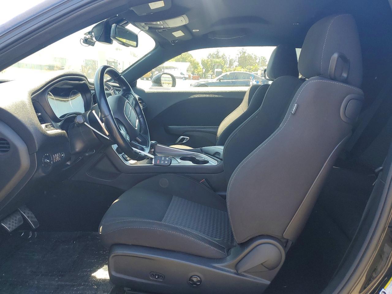 2019 Dodge Challenger Gt - zdjęcie 7