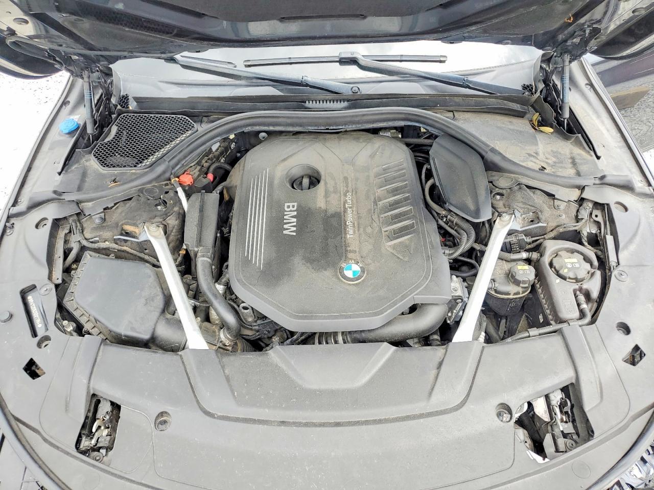 2019 BMW 740 I - zdjęcie 11