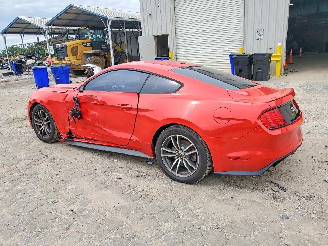 2016 Ford Mustang - zdjęcie 2