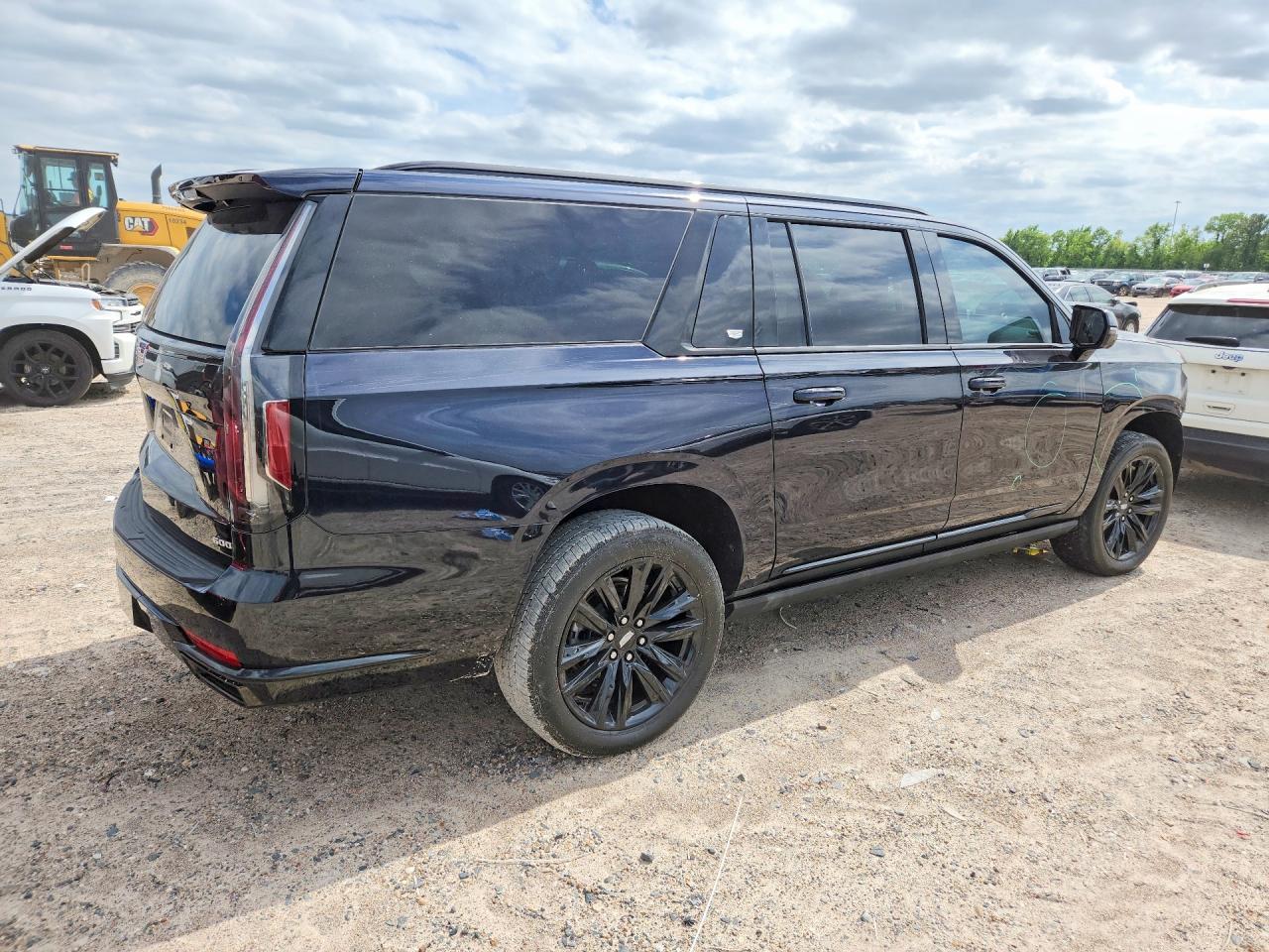 2024 Cadillac Escalade Esv Sport - zdjęcie 3