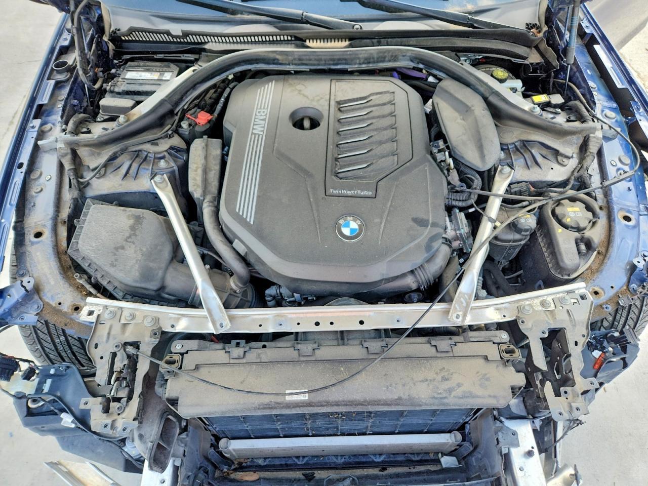 2022 BMW 540 Xi - zdjęcie 11