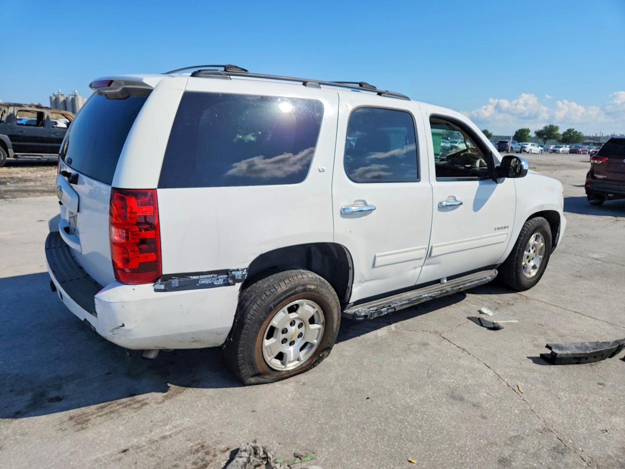 2013 Chevrolet Tahoe C1500 Lt - zdjęcie 3
