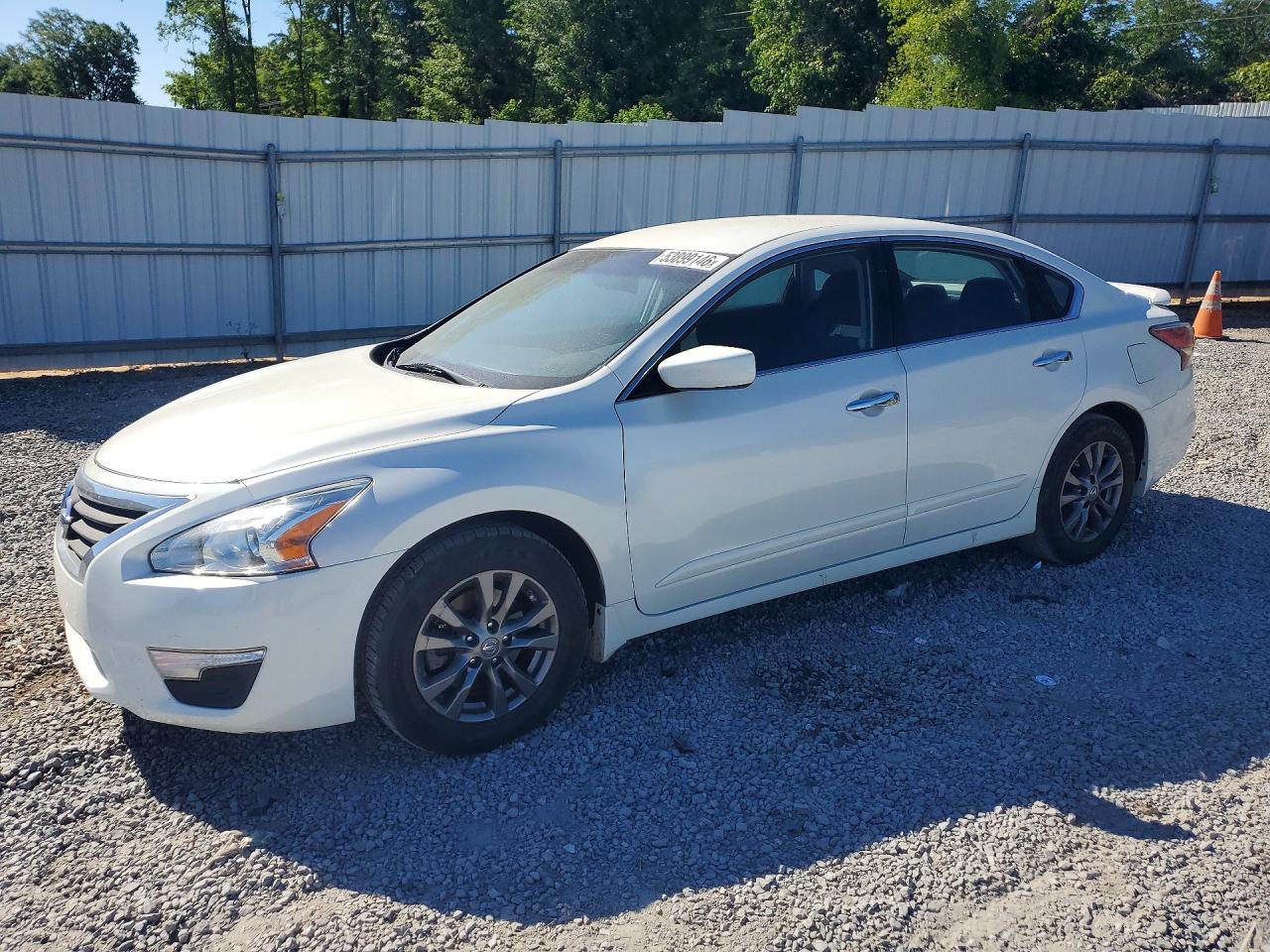 2015 Nissan Altima 2.5 S - zdjęcie główne