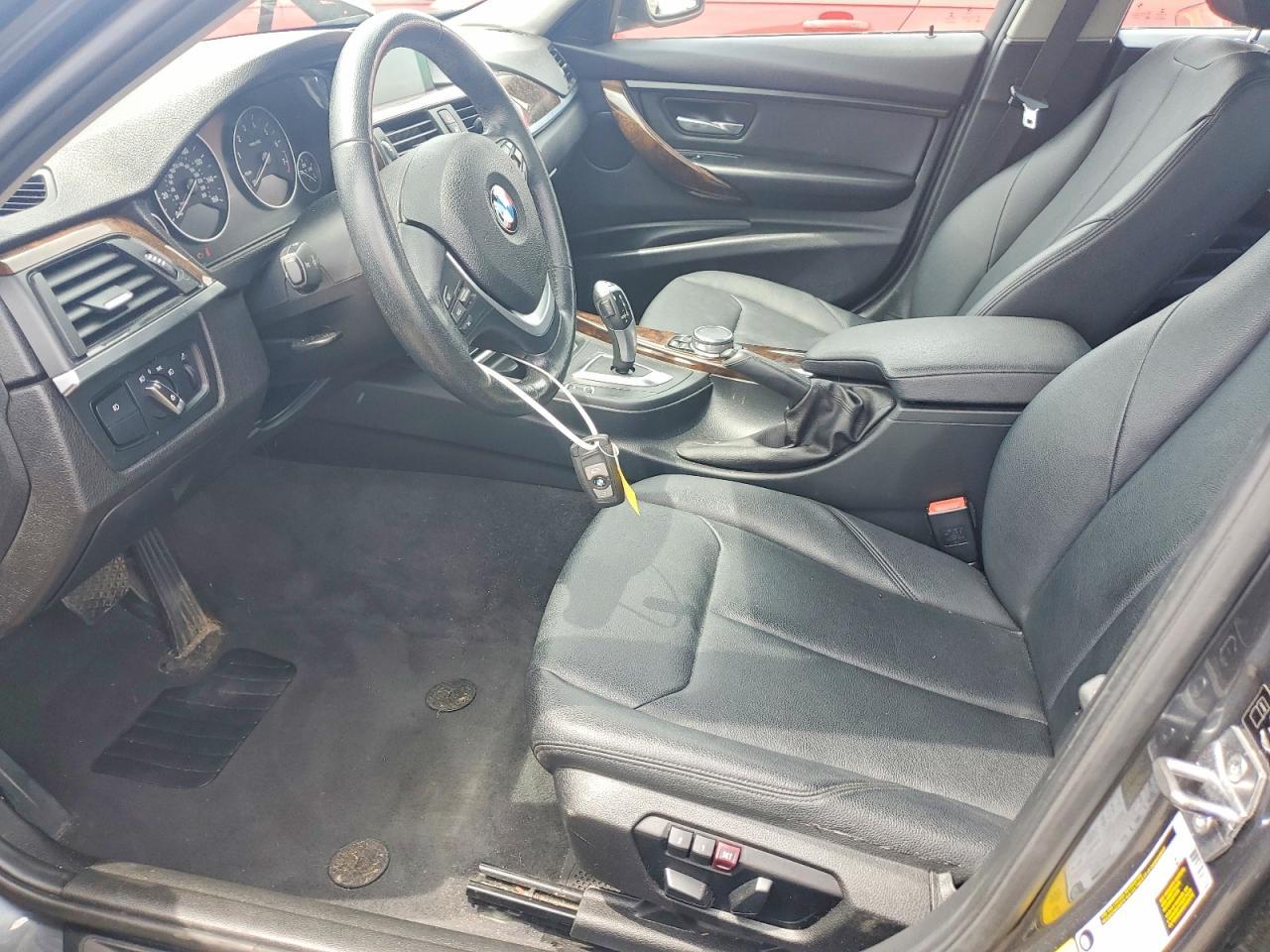 2015 BMW 3 Series - zdjęcie 7