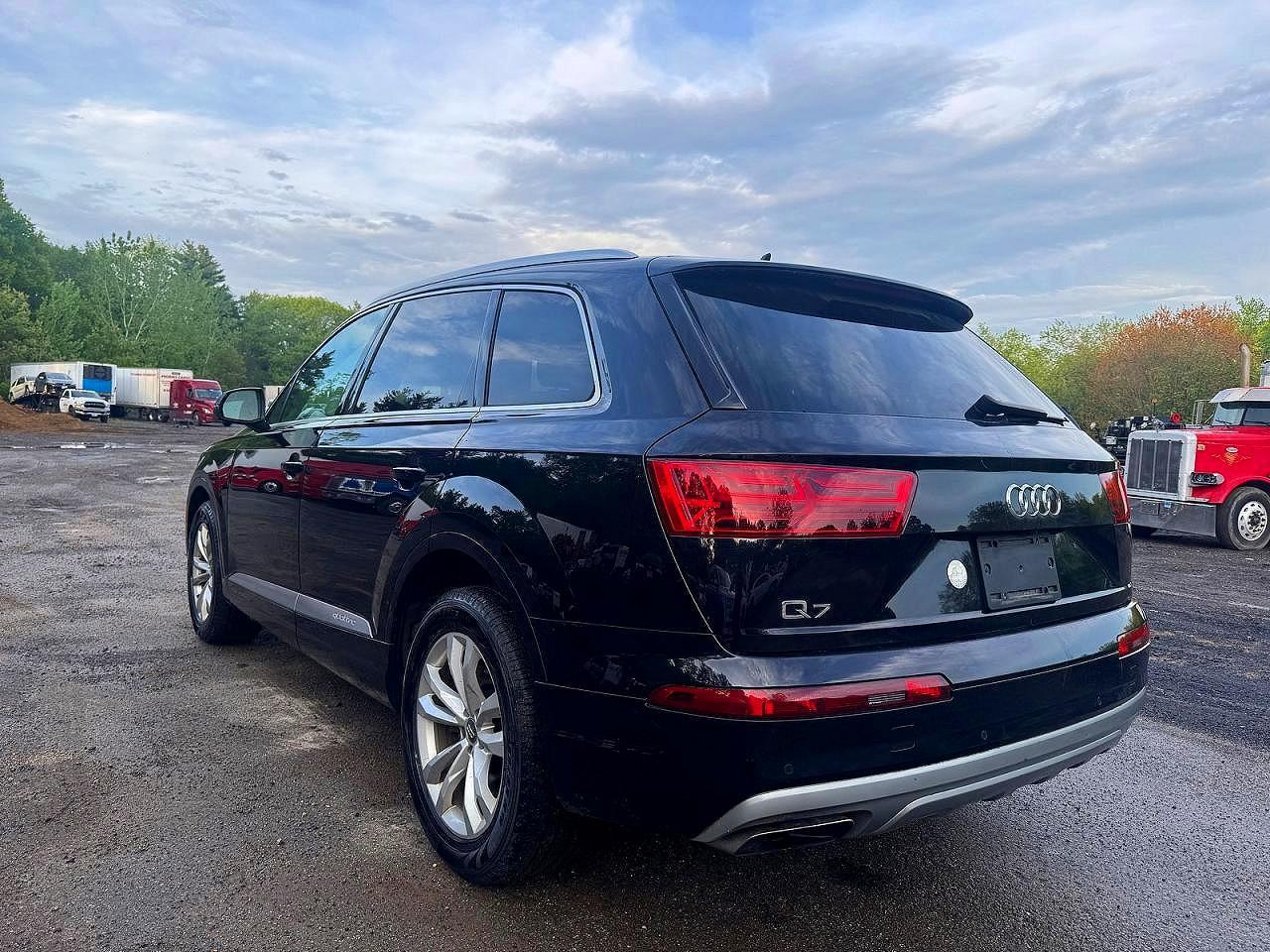2019 Audi Q7 Premium Plus - zdjęcie 3