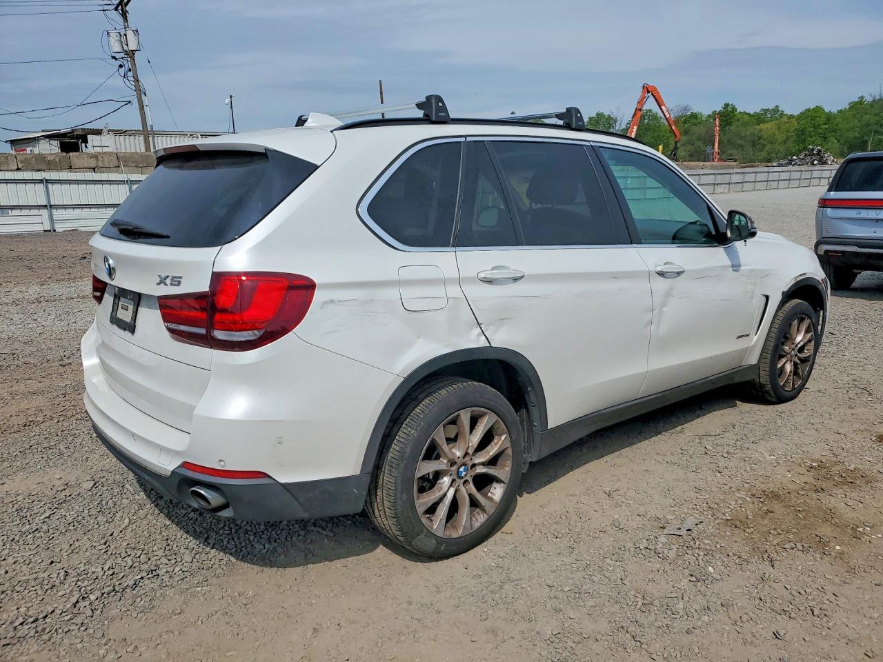 2016 BMW X5 xDrive35I - zdjęcie 3