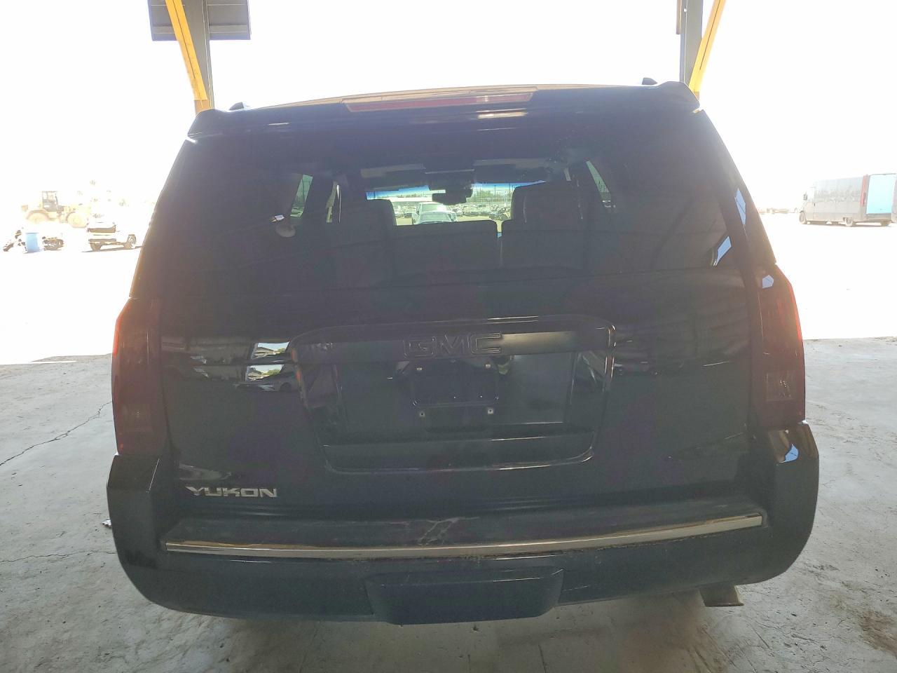2015 GMC Yukon Denali - zdjęcie 6