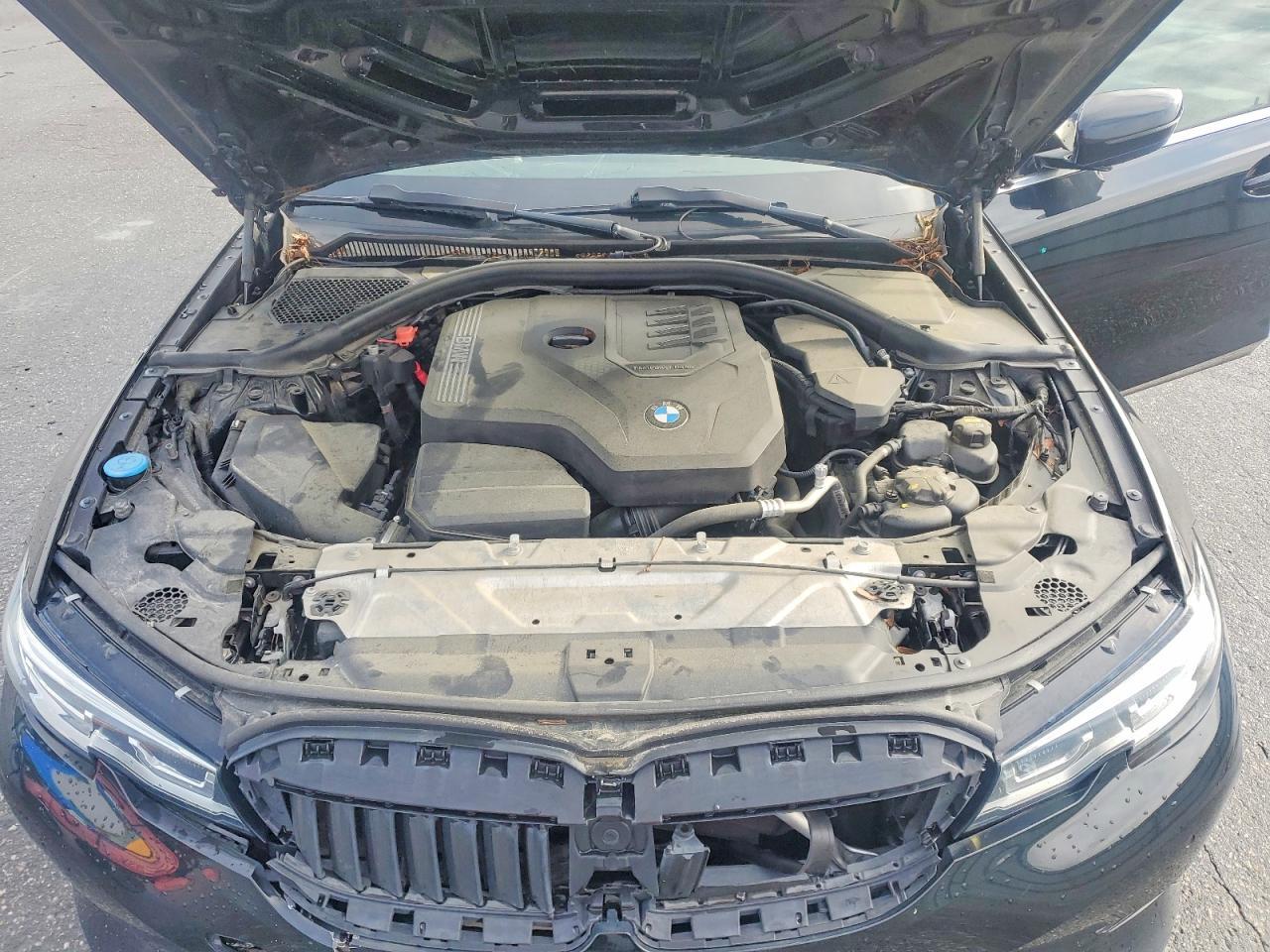 2019 BMW 330I - zdjęcie 11